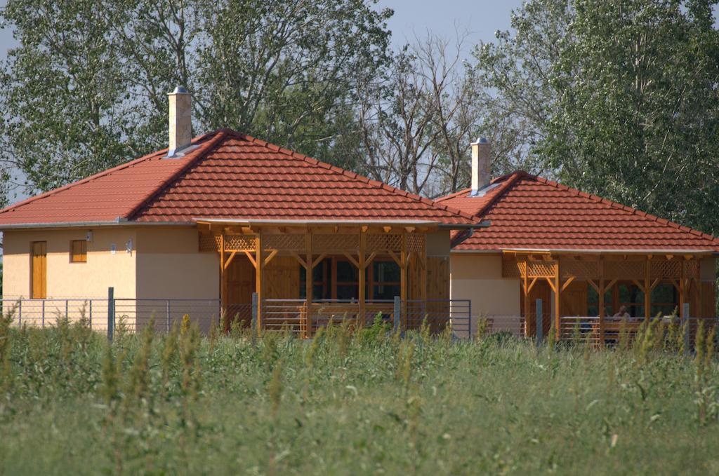Pusztaeldorado Tiszagyenda 外观 照片